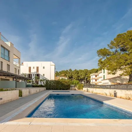 La Nau - Fantastic With Hot Tub And Pool, Just Steps Away From Daire